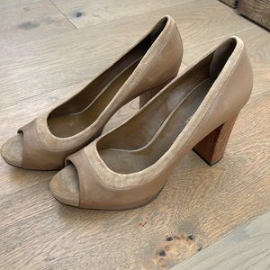 BR leather/suede peekaboo heels